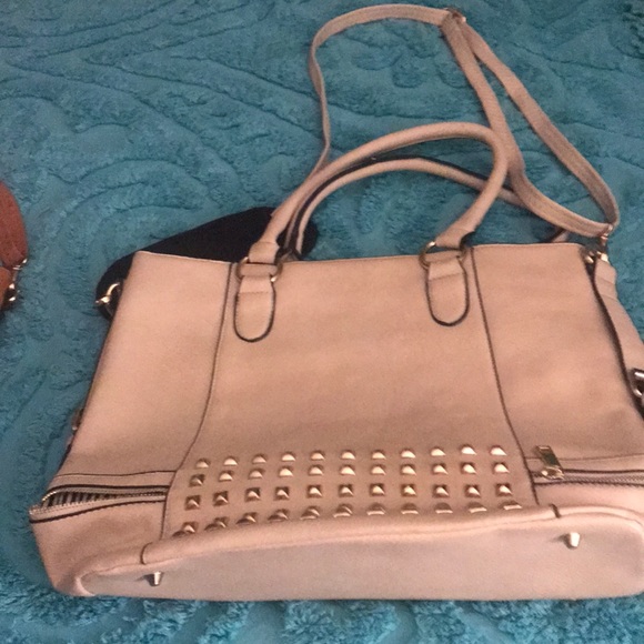 PURSES - Picture 4 of 7